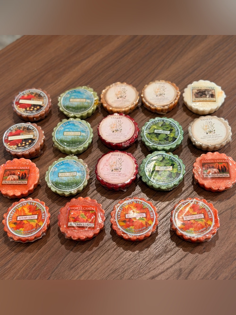 Lot of 18 Yankee Candle Tart Wax Potpourri Melts Retired Discontinued Scents